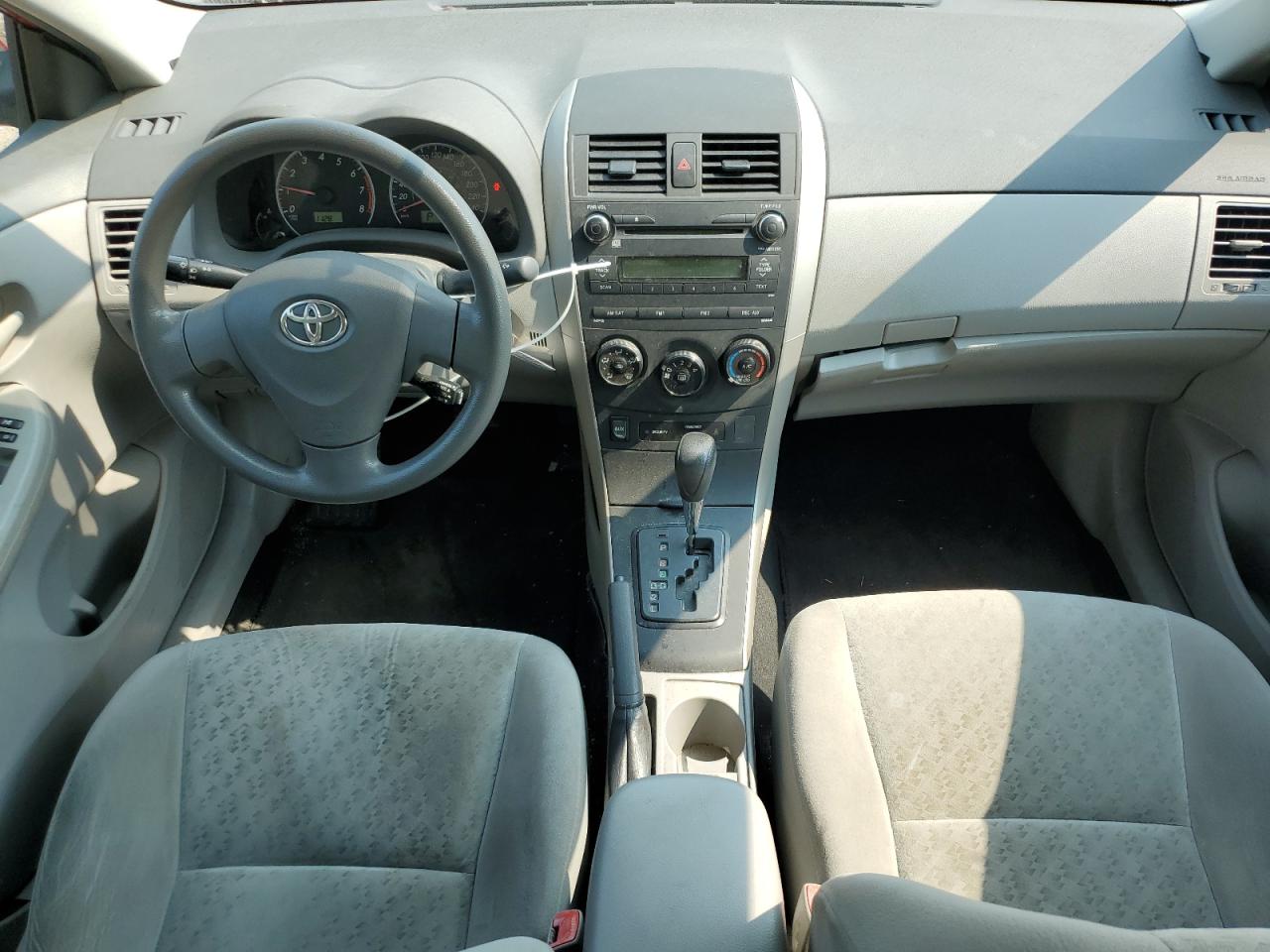 2010 Toyota Corolla Base VIN: 2T1BU4EE6AC218461 Lot: 70921134