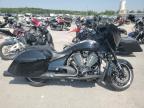 2015 Victory Motorcycles Cross Country 8-Ball на продаже в Kansas City, KS - All Over