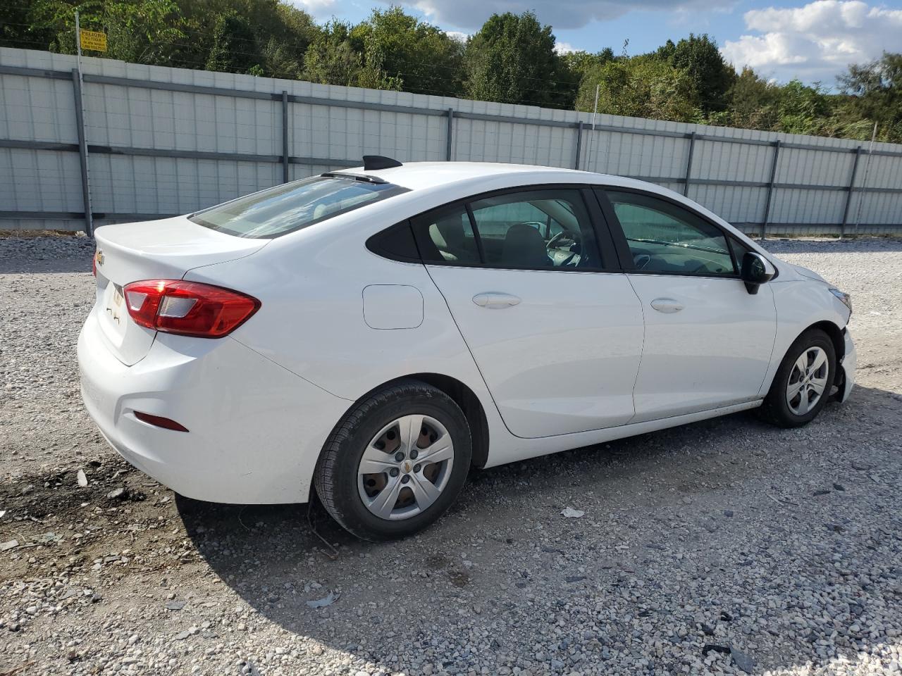 2017 Chevrolet Cruze Ls VIN: 1G1BC5SM6H7276921 Lot: 71466564