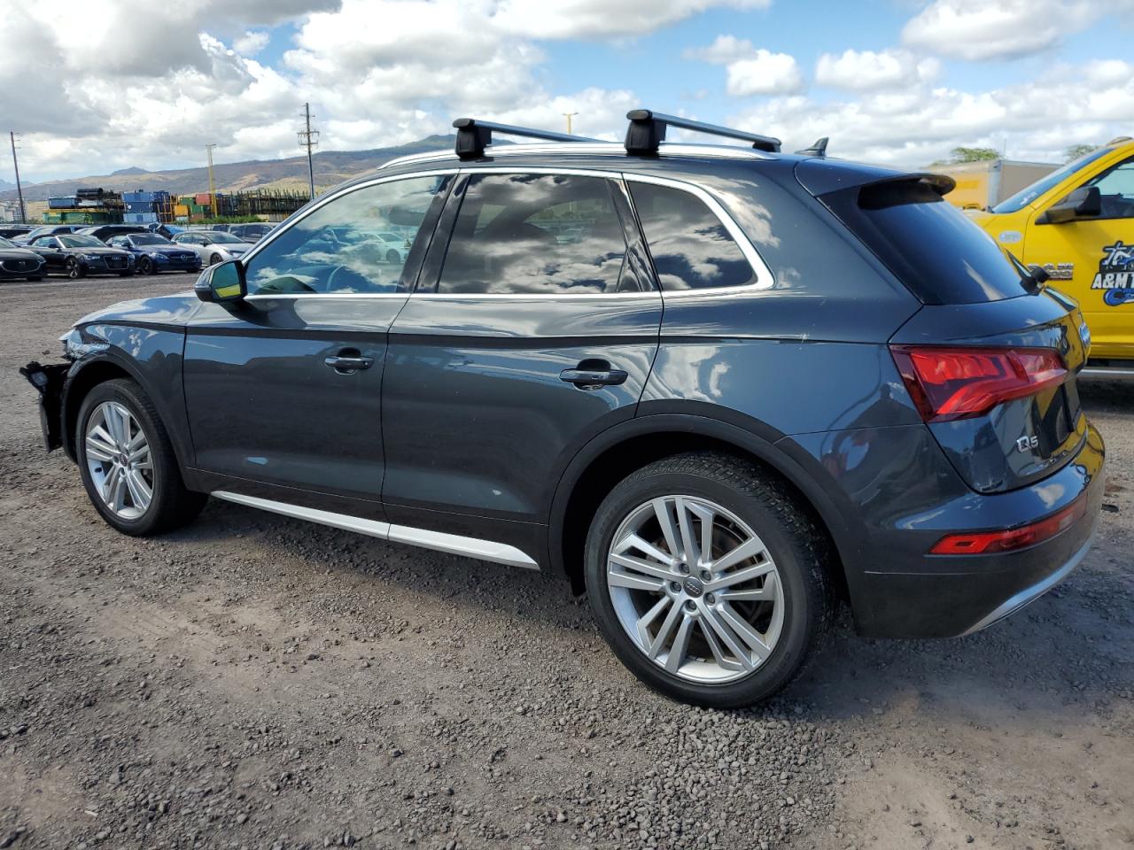 WA1BNAFY0K2025320 2019 AUDI Q5 - Image 2