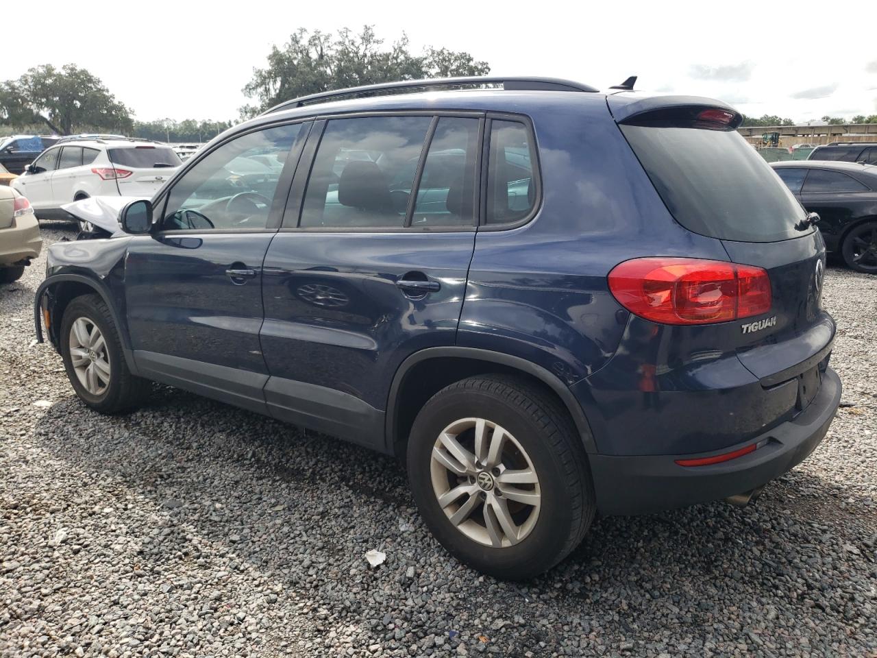 2015 Volkswagen Tiguan S VIN: WVGAV7AX8FW506221 Lot: 69900334