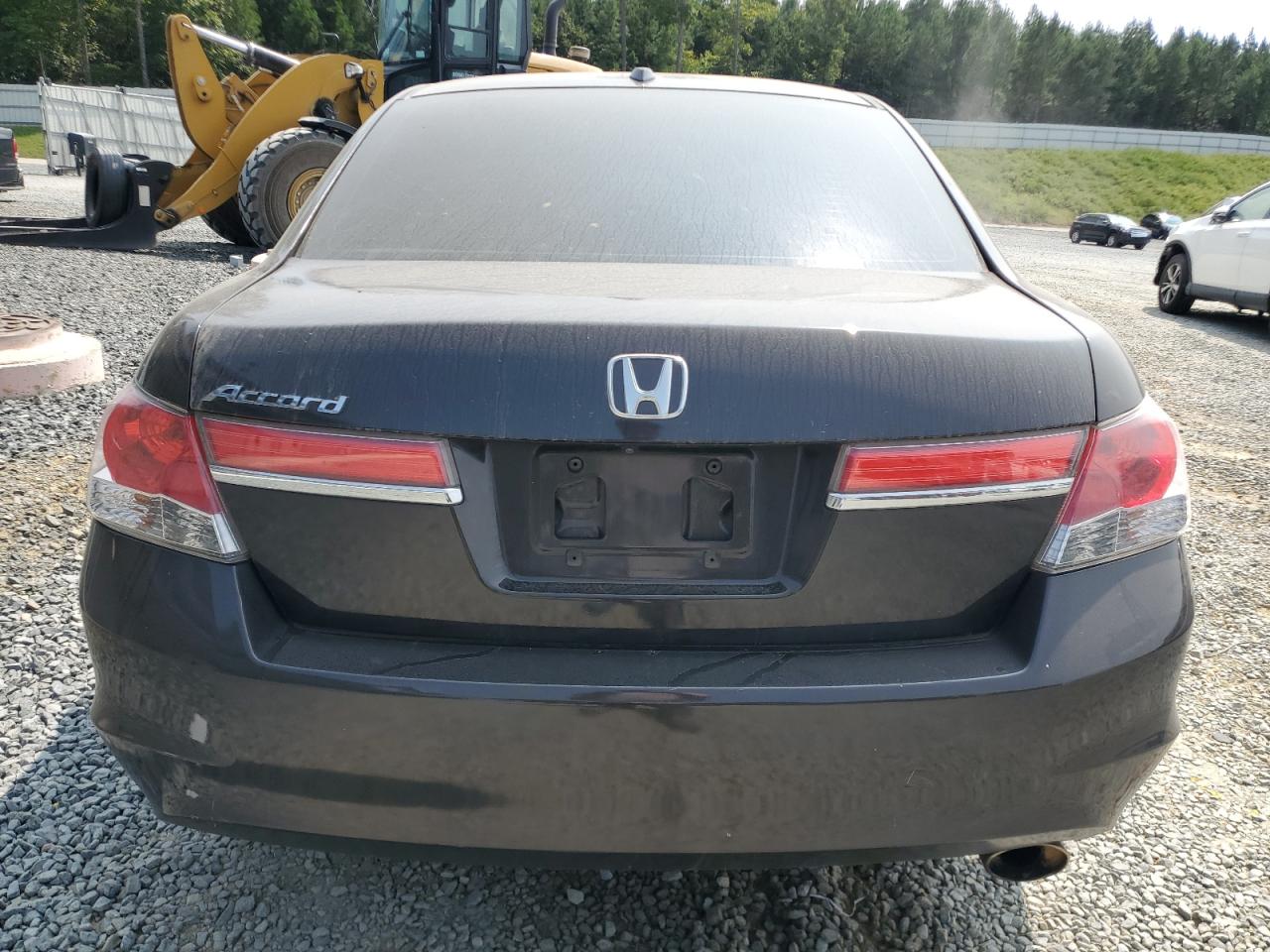 2011 Honda Accord Exl VIN: 1HGCP2F81BA102634 Lot: 70828654