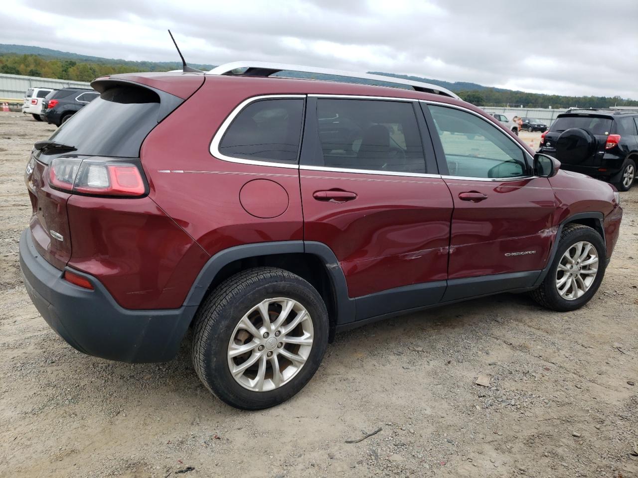 2019 Jeep Grand Cherokee - Image 3