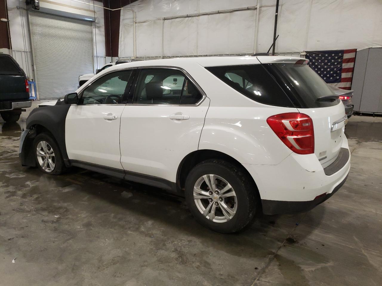 2GNALBEKXH1602686 2017 CHEVROLET EQUINOX - Image 2