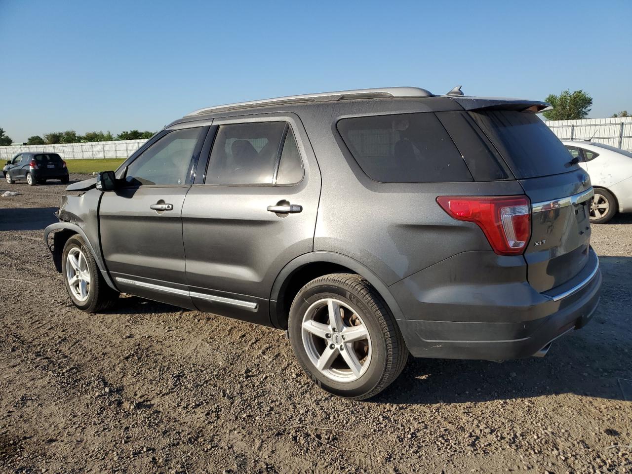 1FM5K7D81JGC69105 2018 Ford Explorer Xlt