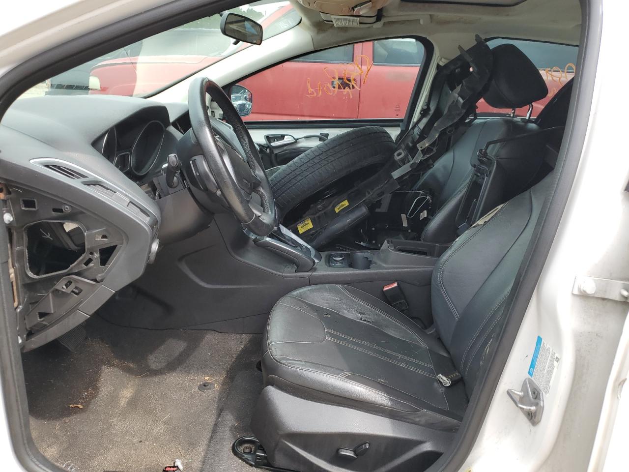 1FADP3J26DL288695 2013 Ford Focus Titanium