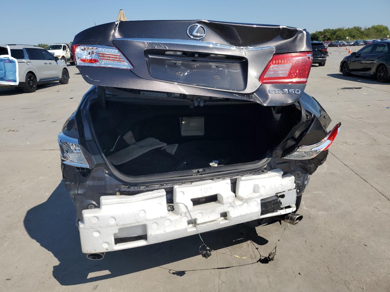 JTHBK1EG5B2420082 2011 Lexus Es 350