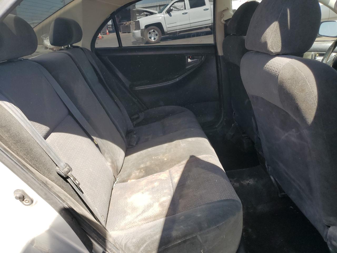 2004 Toyota Corolla - Image 10