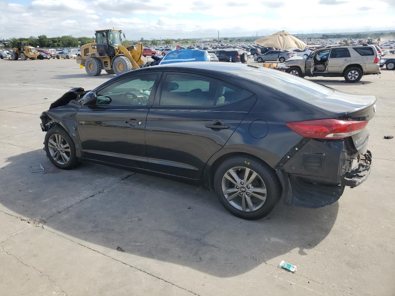 2017 Hyundai Elantra - Image 2