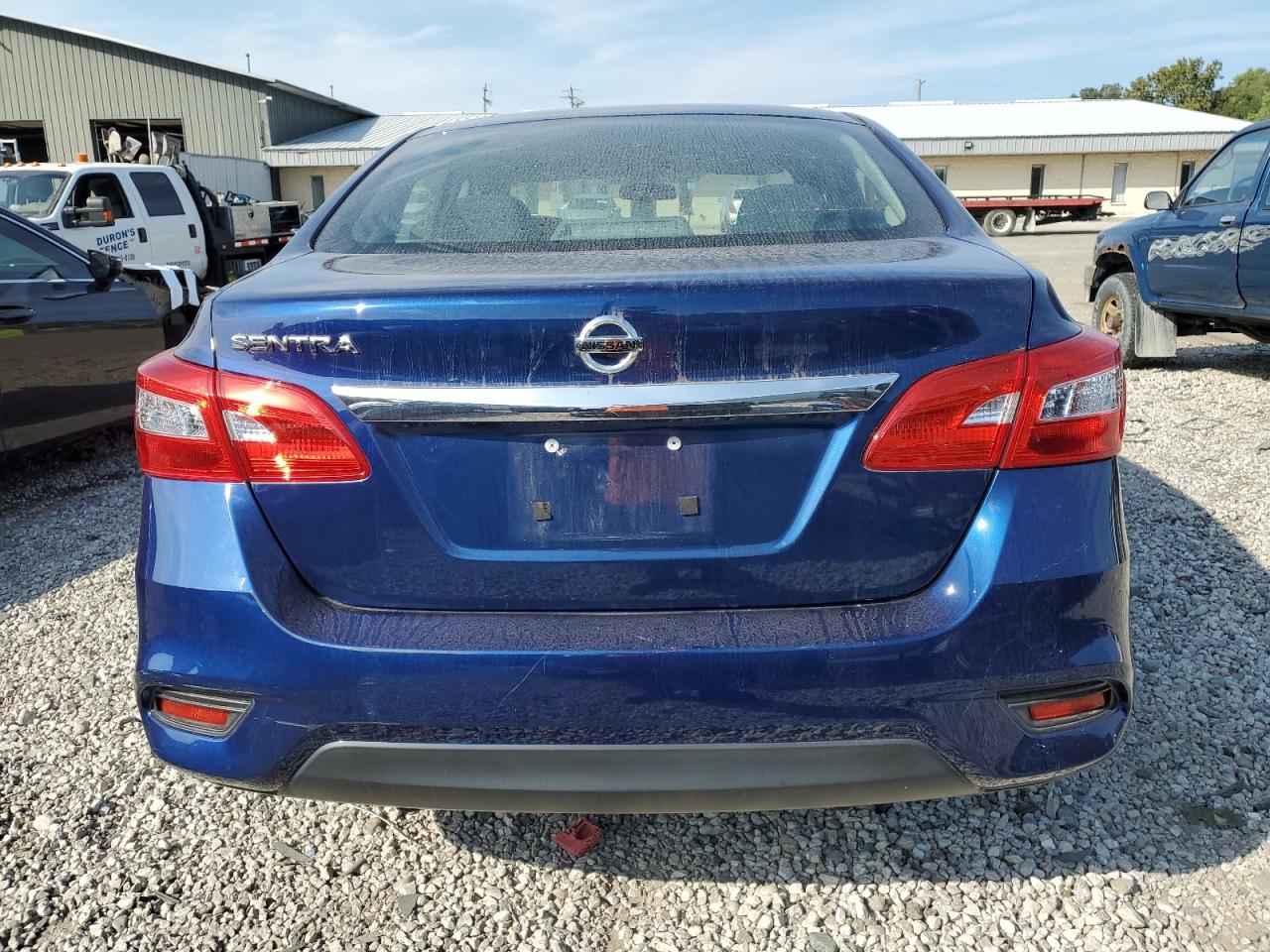 3N1AB7AP2KY435391 2019 Nissan Sentra S