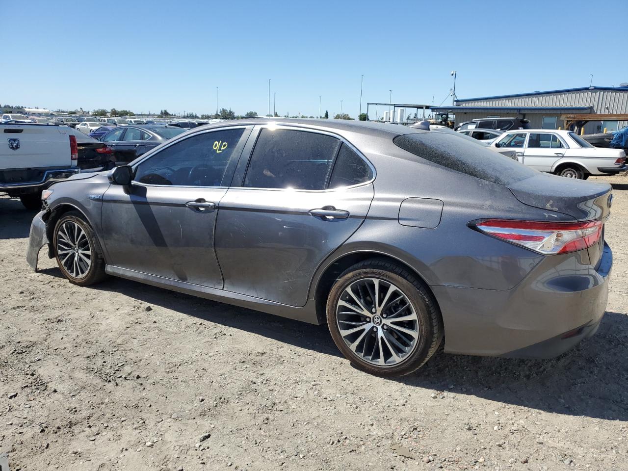 4T1B31HK4KU514923 2019 TOYOTA CAMRY - Image 2