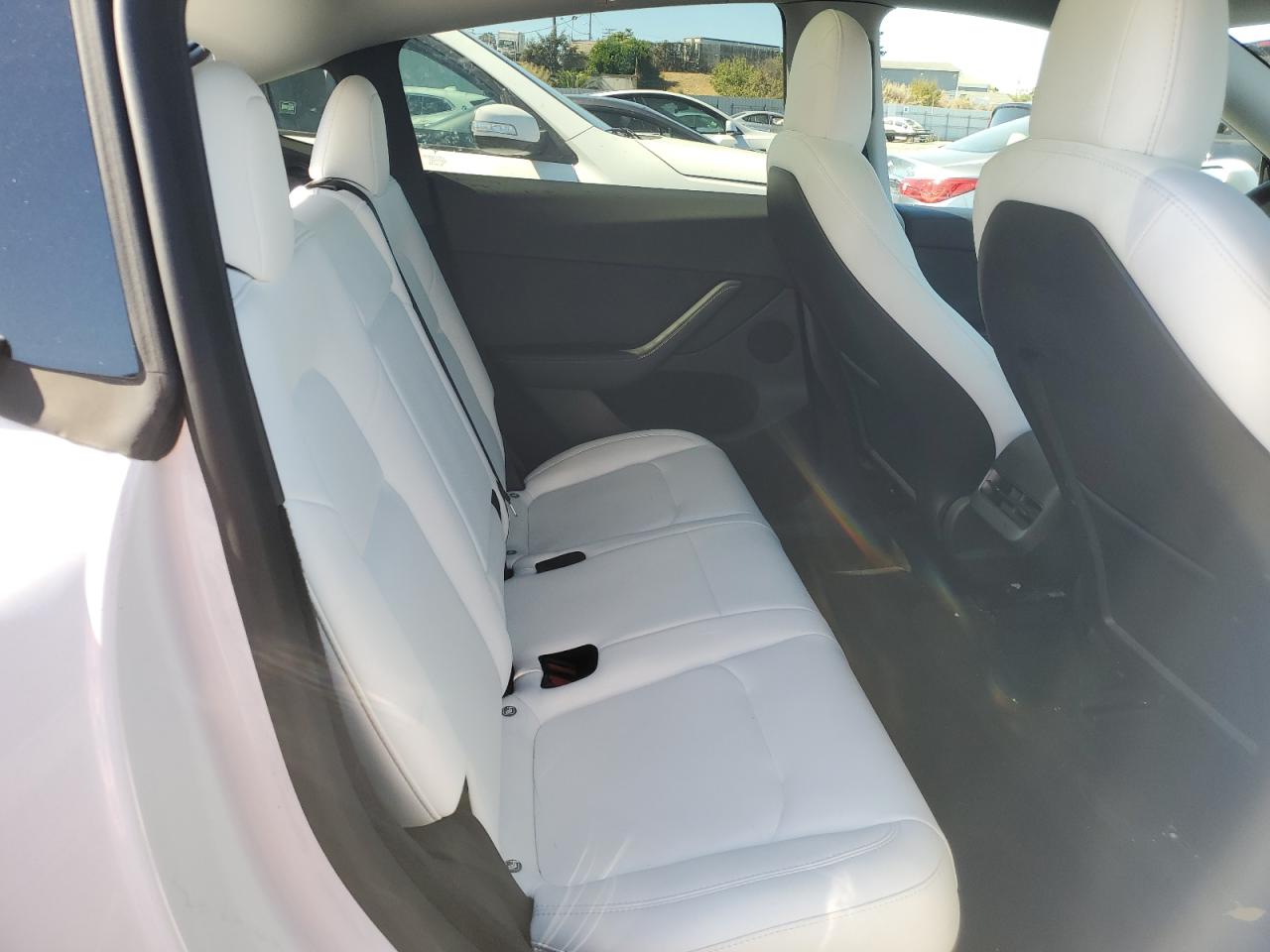 7SAYGDEEXPF676805 2023 Tesla Model Y