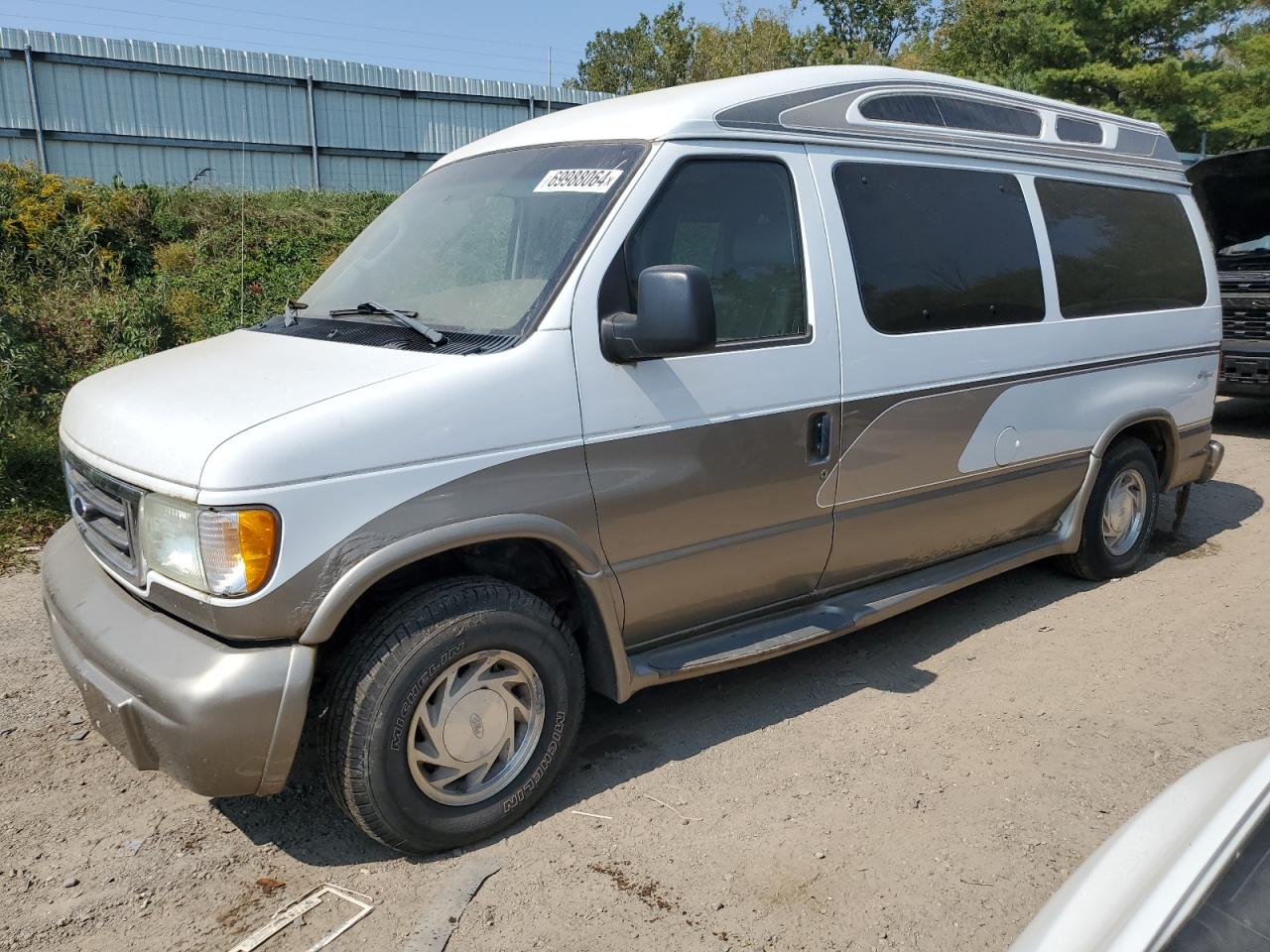 2003 Ford Econoline - Image 1
