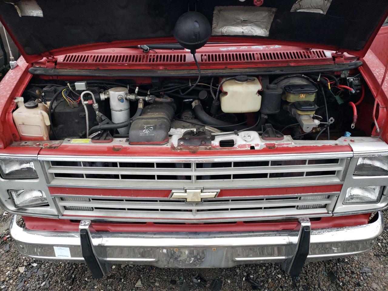 1GBEG25K5J7186123 1988 Chevrolet G20