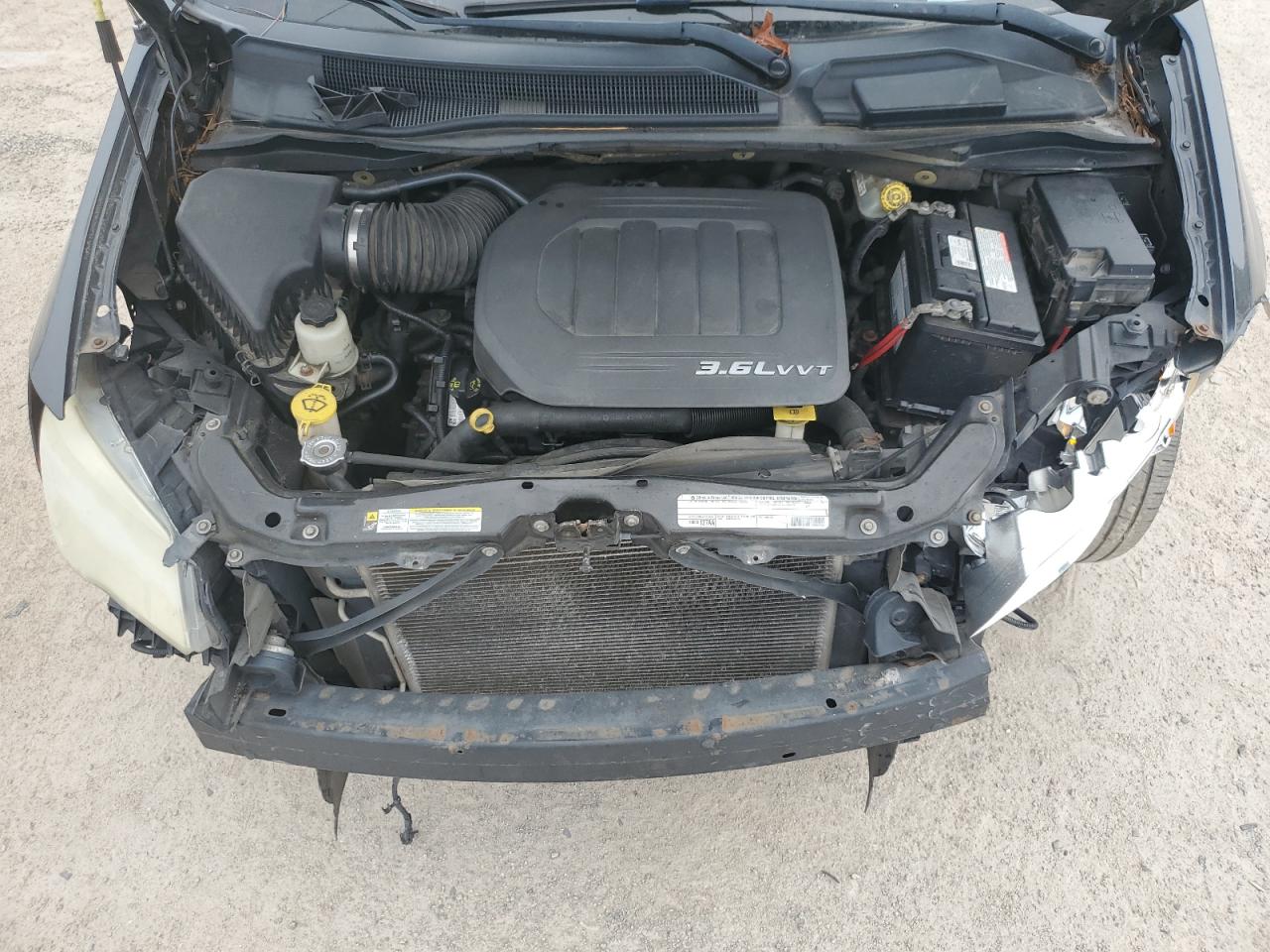 2D4RN5DG2BR706847 2011 Dodge Grand Caravan Crew