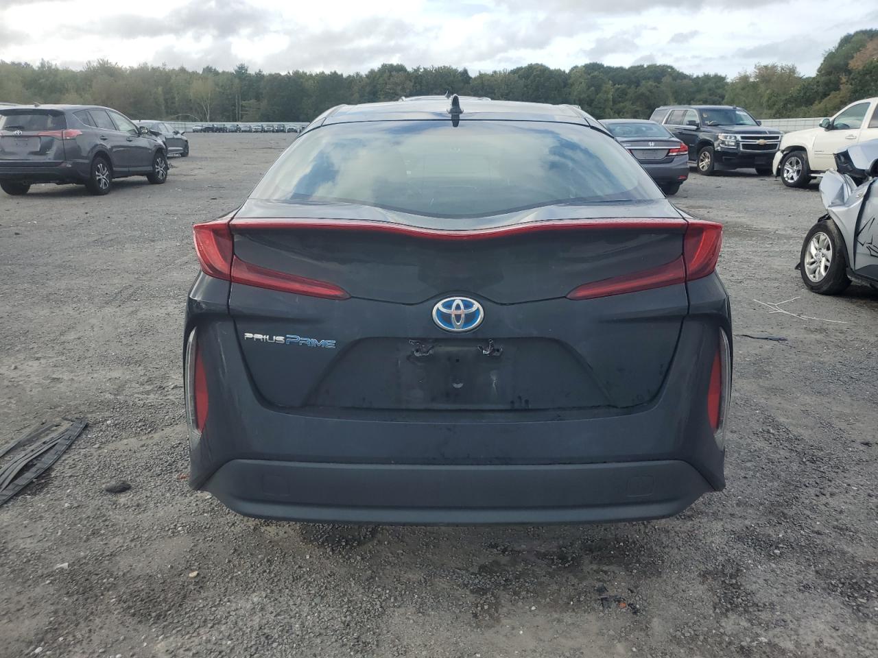 JTDKAMFP0N3204997 2022 Toyota Prius Prime Le