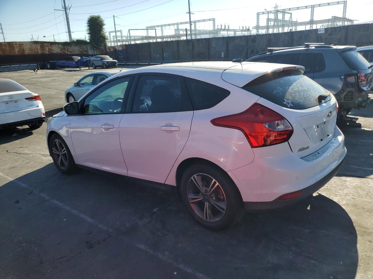 2014 Ford Focus Se VIN: 1FADP3K23EL420943 Lot: 73526994