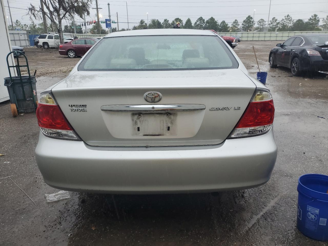 2005 Toyota Camry Le VIN: 4T1BE32K15U959607 Lot: 73283514