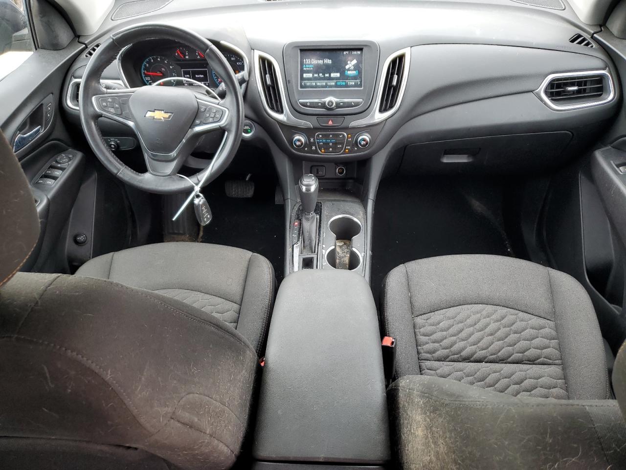 3GNAXJEV4JS605702 2018 Chevrolet Equinox Lt