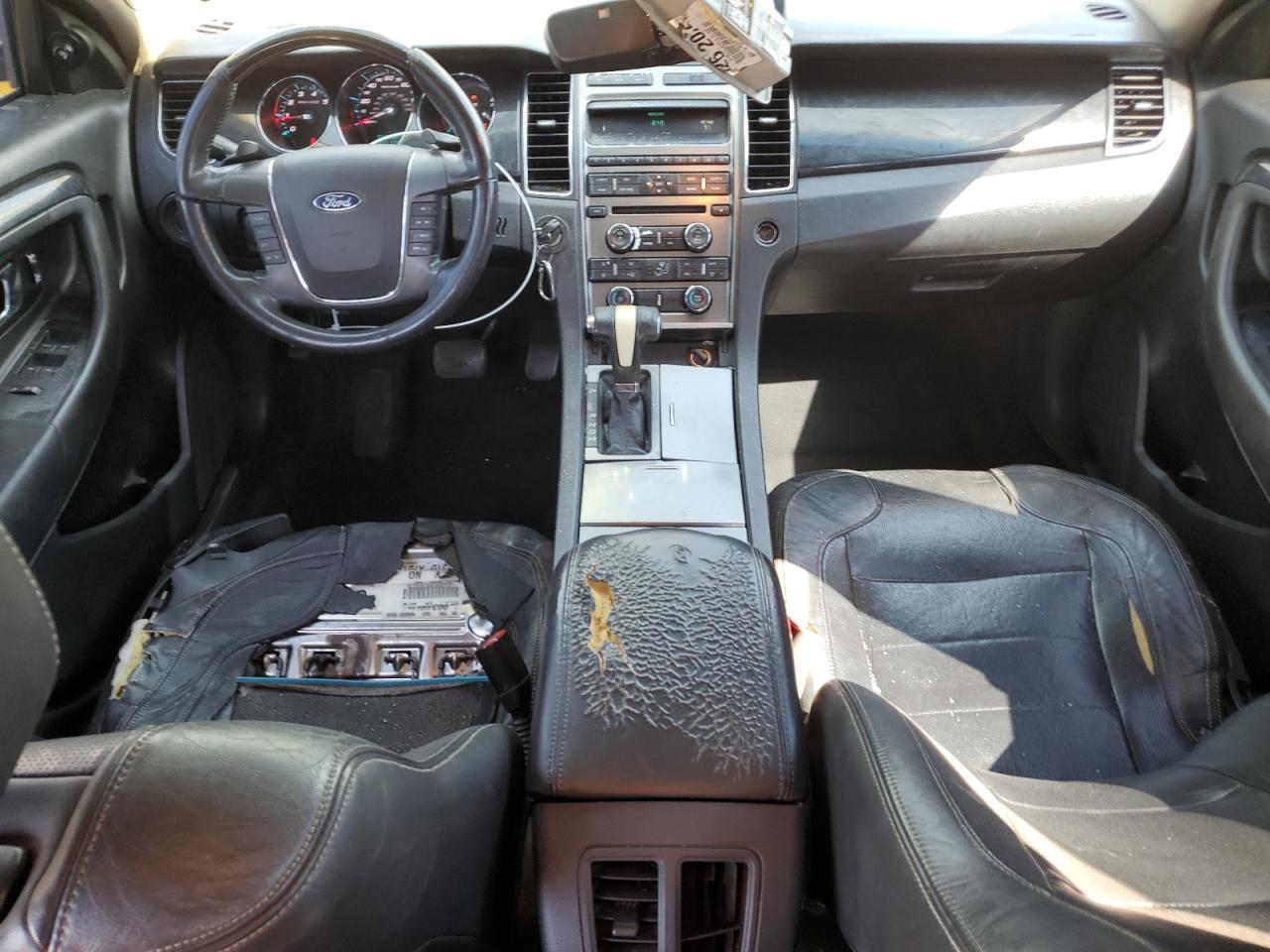 2011 Ford Taurus - Image 8