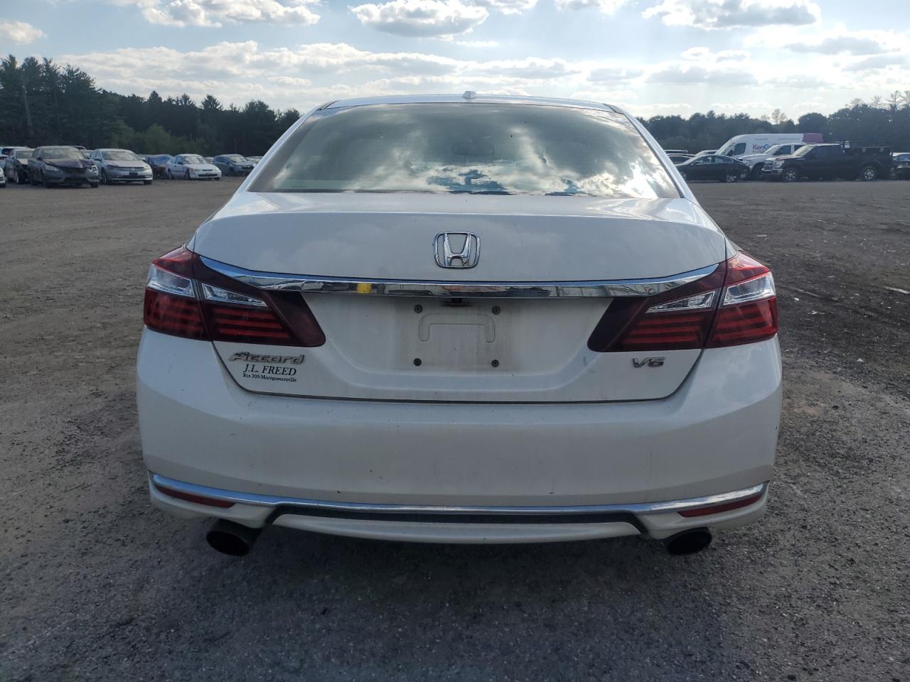 2016 Honda Accord Exl VIN: 1HGCR3F87GA003128 Lot: 70972784