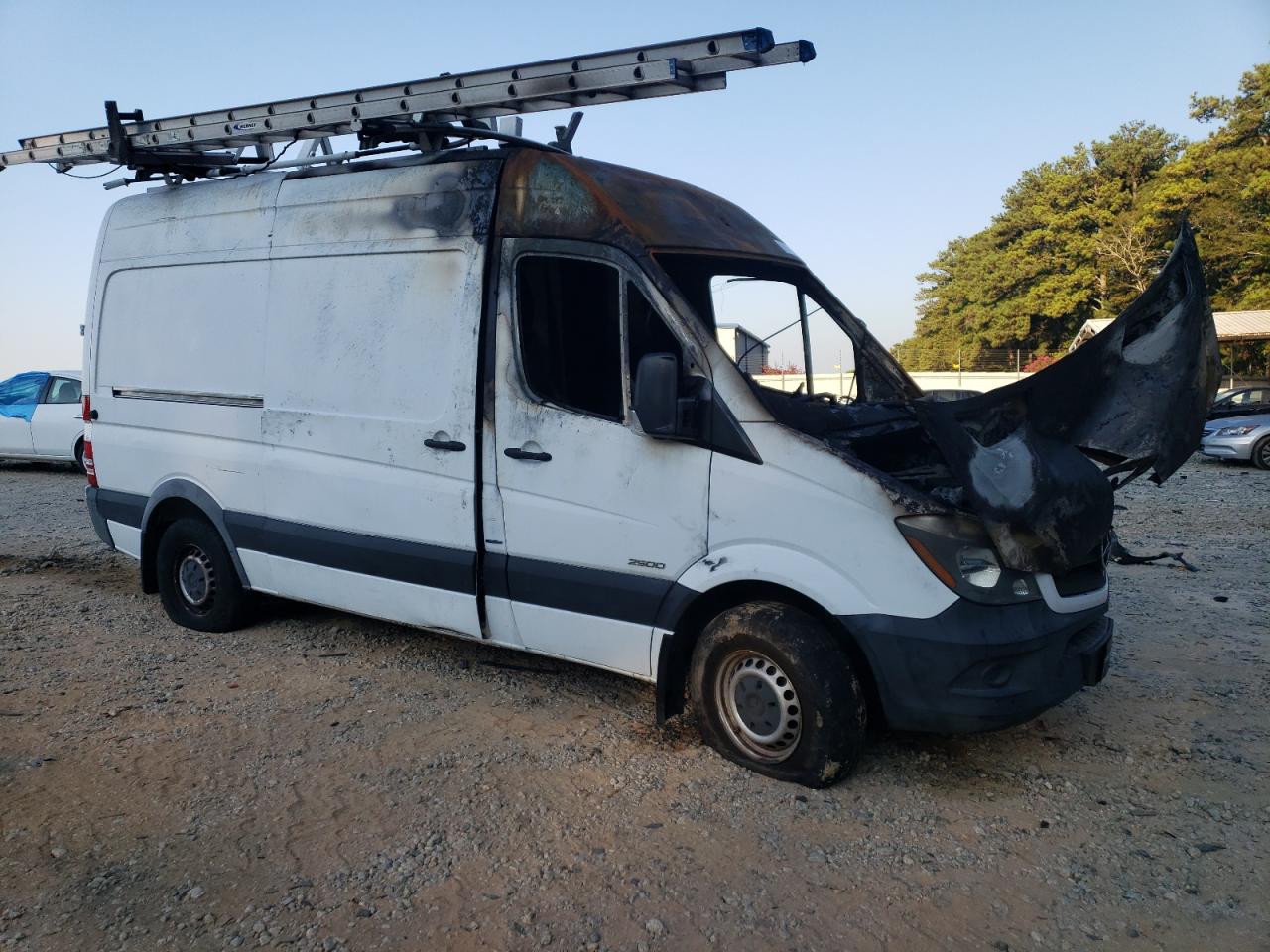 VIN WD3PE7DD0GP260786 2016 MERCEDES-BENZ SPRINTER no.4