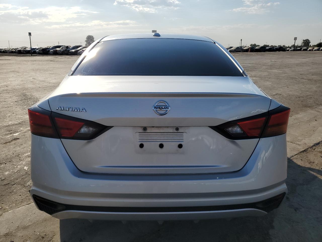 1N4BL4BV8KC221403 2019 Nissan Altima S