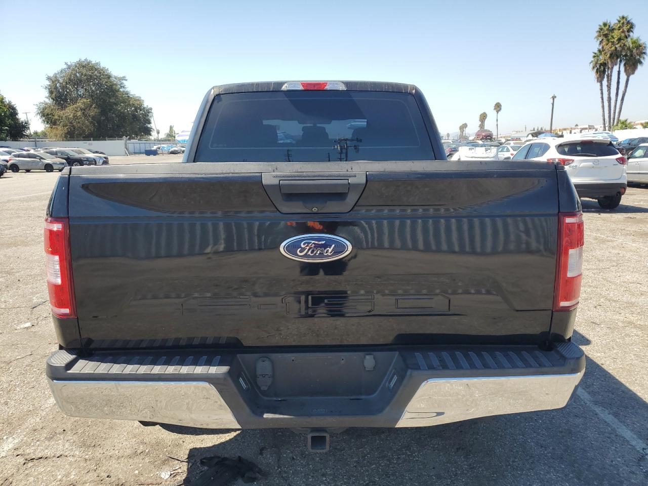 1FTEW1CB8JKC41799 2018 Ford F150 Supercrew
