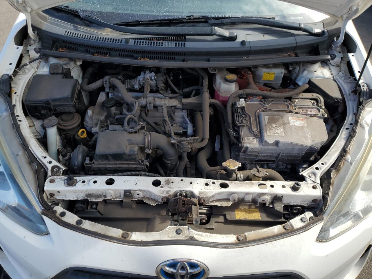 JTDKDTB33F1575878 2015 Toyota Prius C