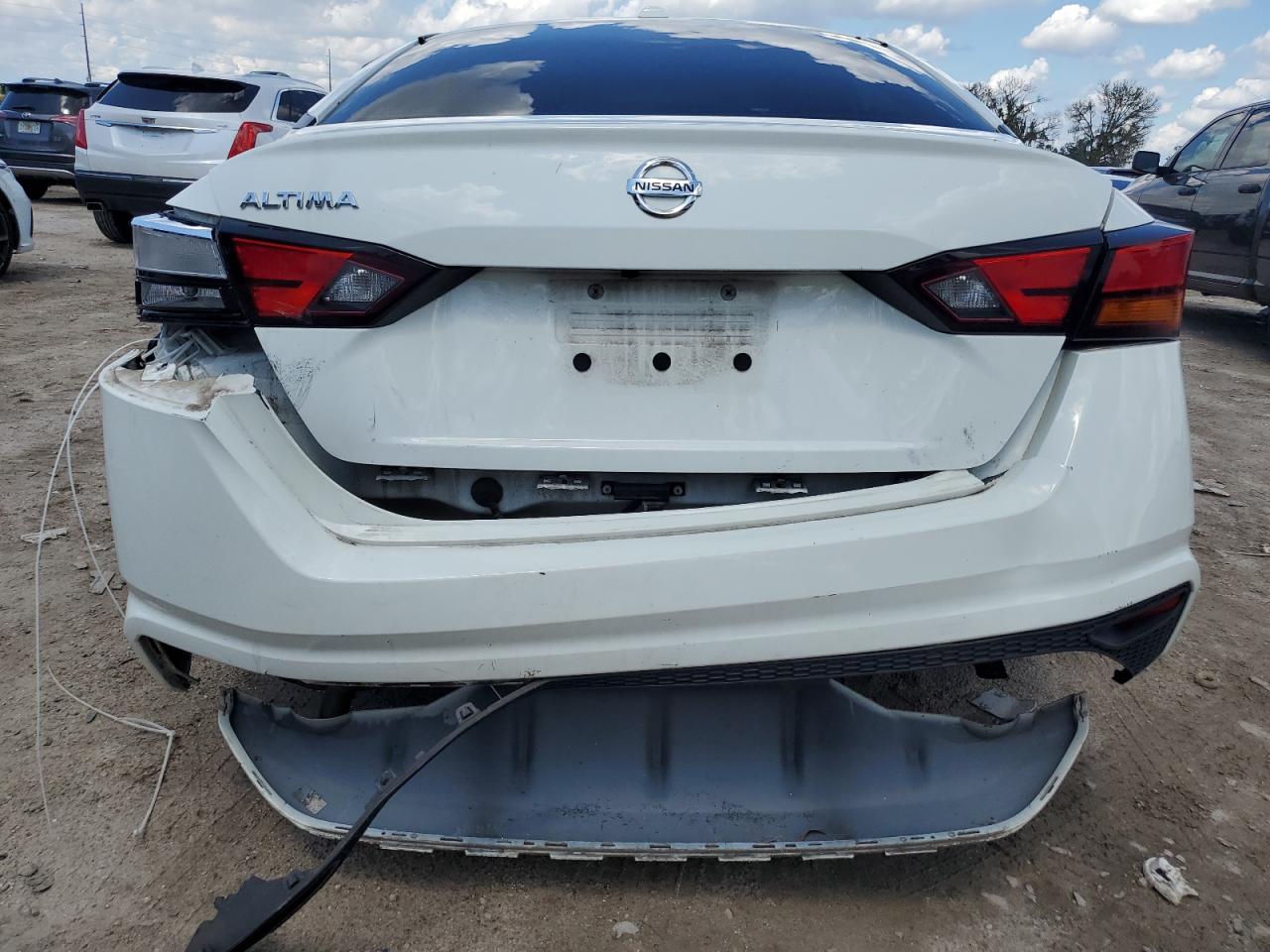 1N4BL4BV8LC220141 2020 Nissan Altima S