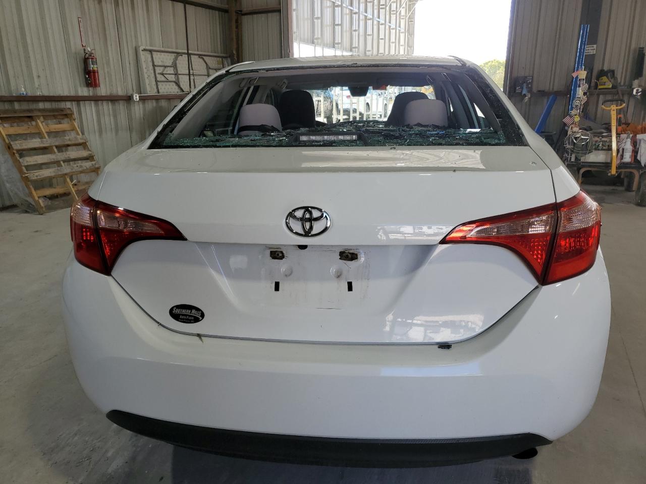 VIN 5YFBURHE2HP625406 2017 TOYOTA COROLLA no.6