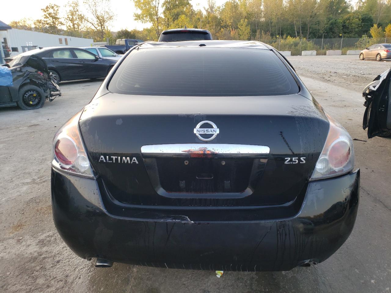 2011 Nissan Altima Base VIN: 1N4AL2AP8BN443561 Lot: 70619154