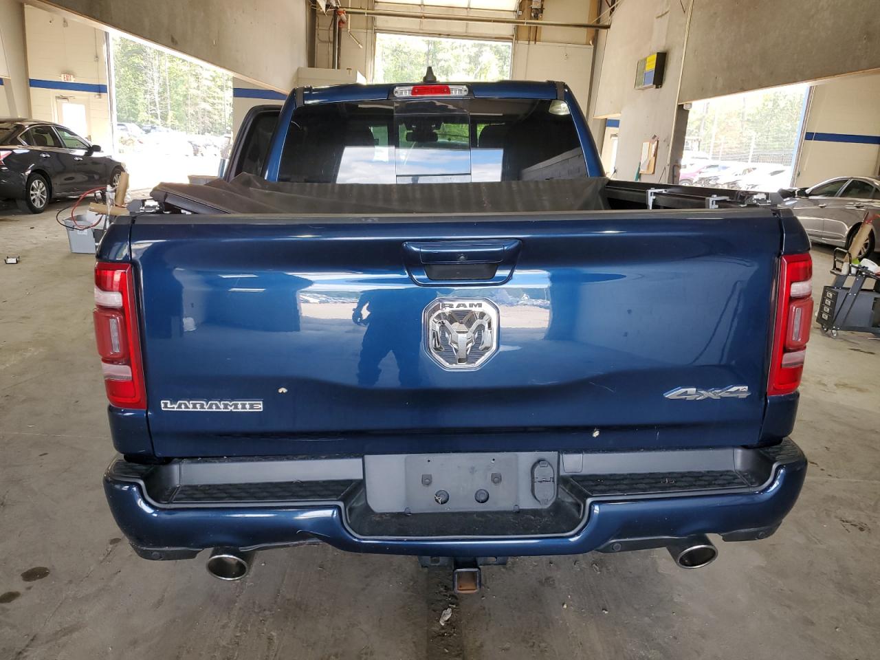 1C6SRFJTXKN881667 2019 Ram 1500 Laramie