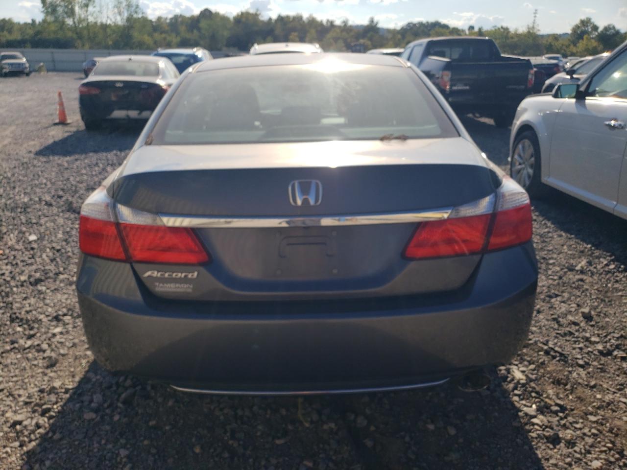 1HGCR2F33DA165042 2013 Honda Accord Lx