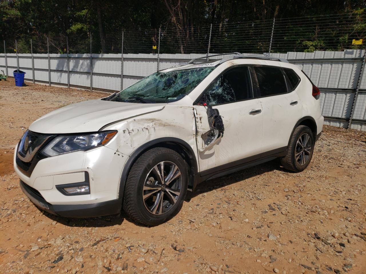 5N1AT2MT7KC835277 2019 NISSAN ROGUE - Image 1