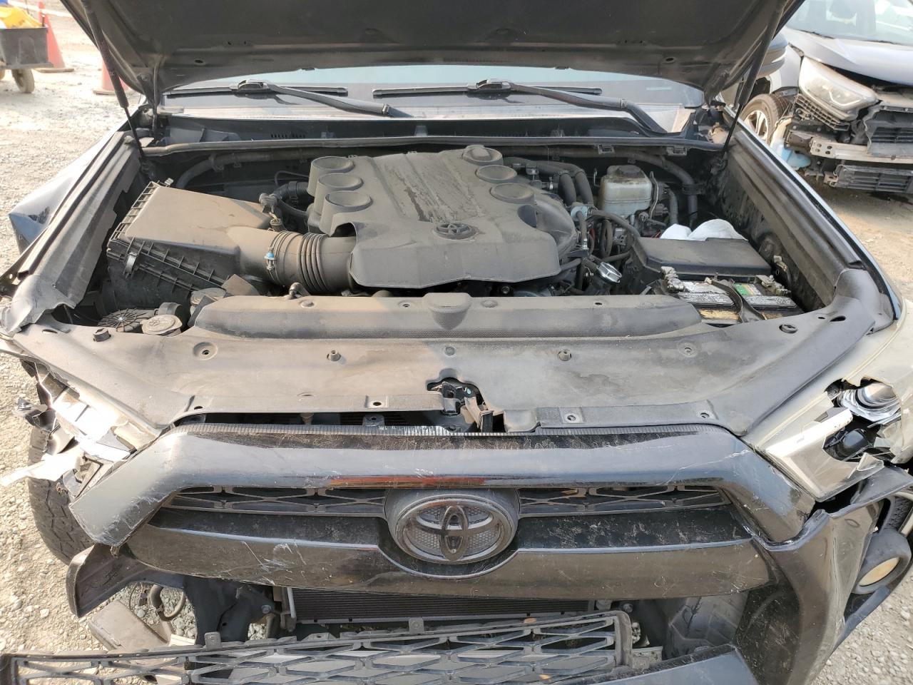 JTEZU5JR6F5084807 2015 Toyota 4Runner Sr5