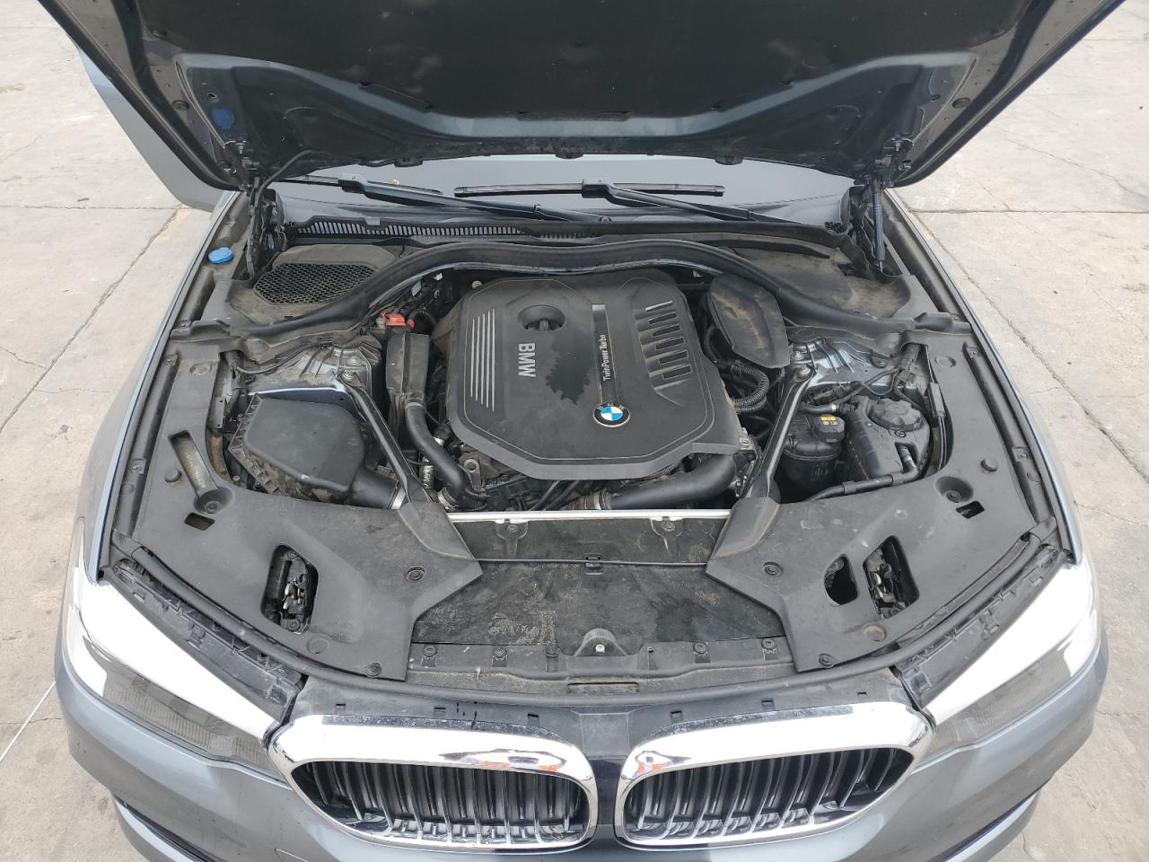 WBAJE5C50JWA93028 2018 BMW 540 I