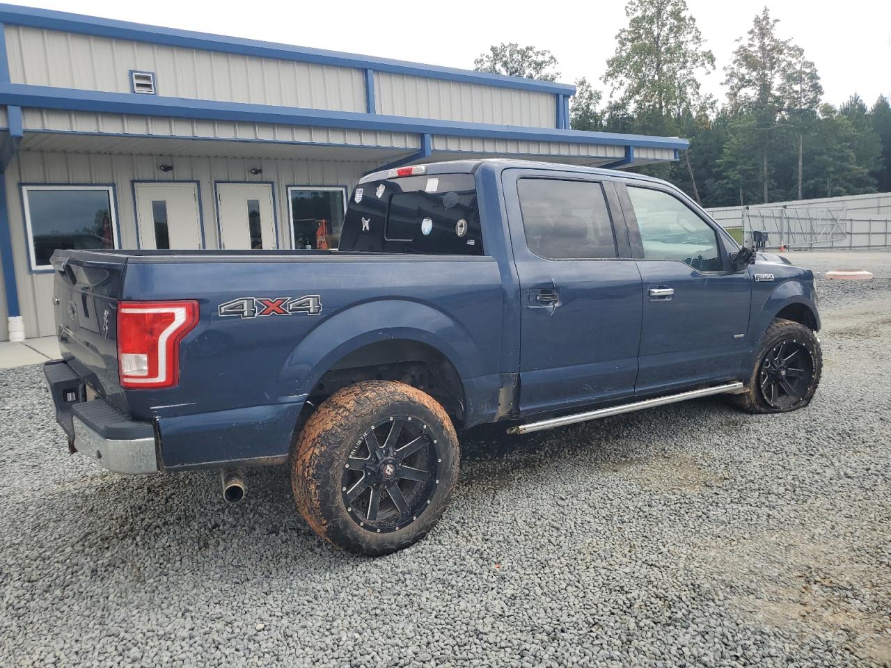 2015 Ford F-150 - Image 3