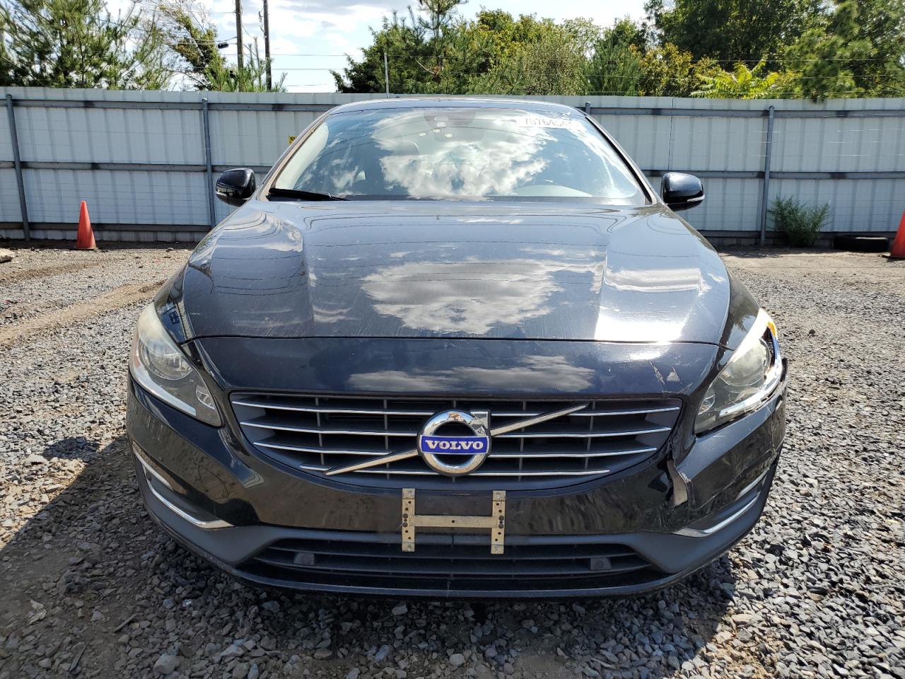 2016 Volvo S60 Premier VIN: YV126MFKXG2393831 Lot: 70764544