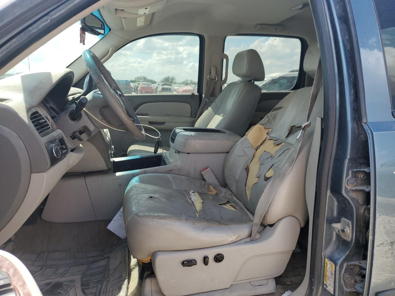 2007 GMC Sierra - Image 7