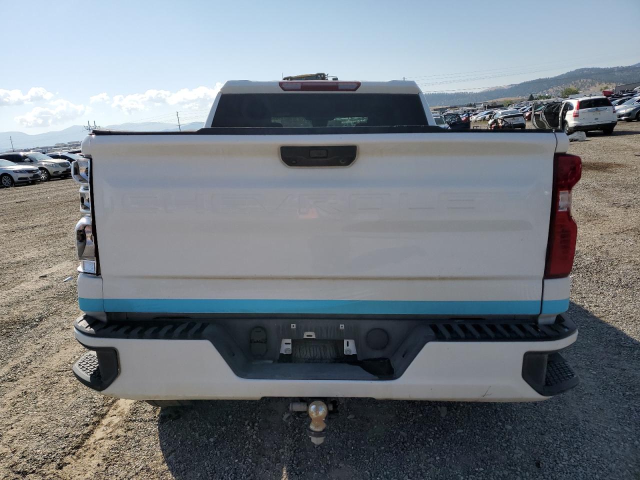 2022 Chevrolet Silverado K1500 Custom VIN: 3GCPDBEK4NG553827 Lot: 54682544