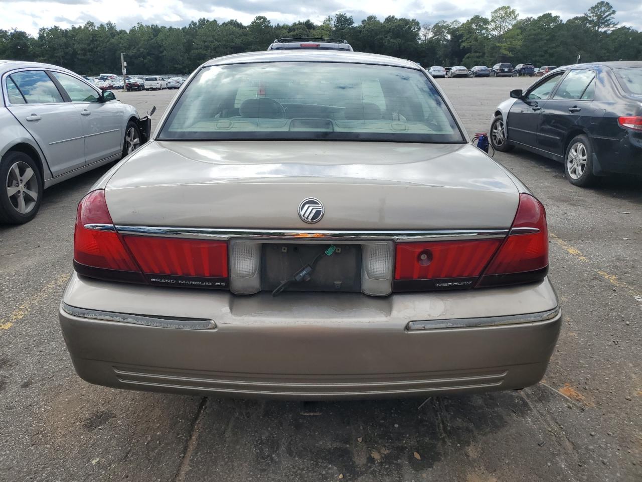 2MEFM74W72X627268 2002 Mercury Grand Marquis Gs