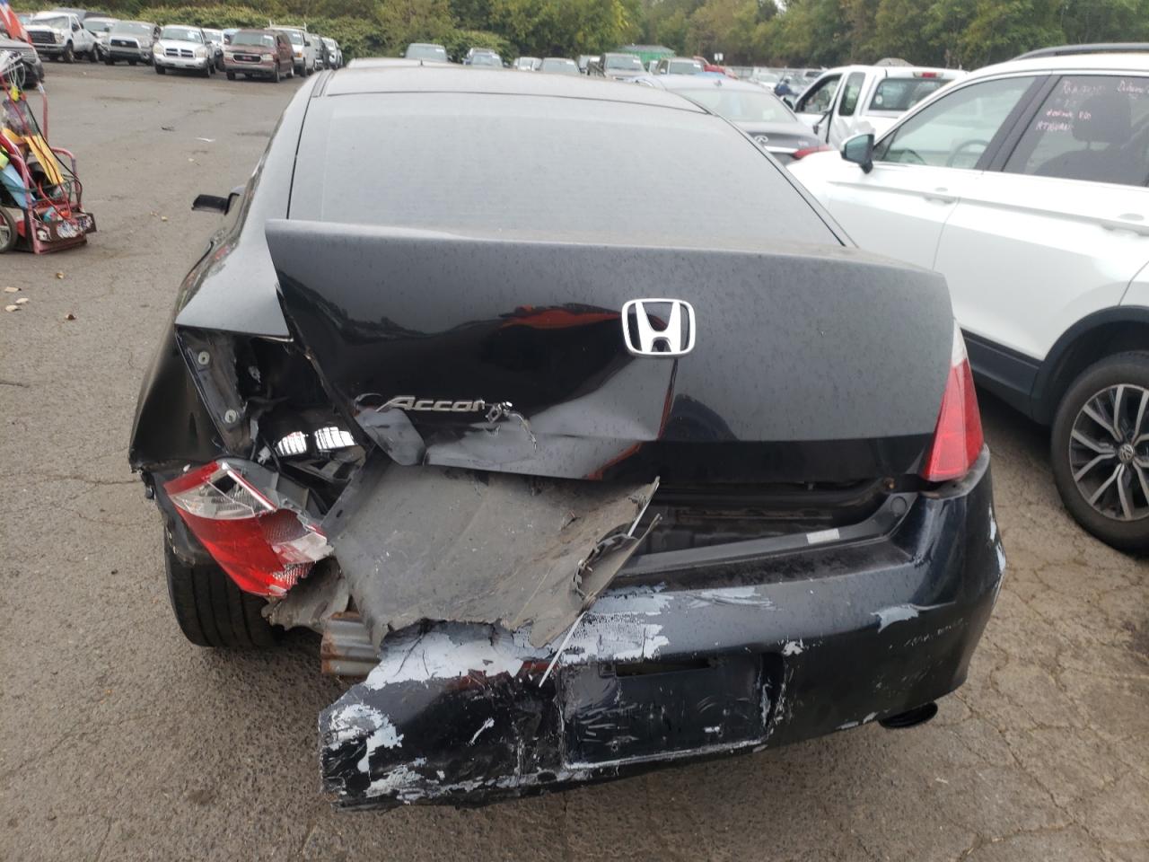 1HGCS1A7XAA006121 2010 Honda Accord Ex