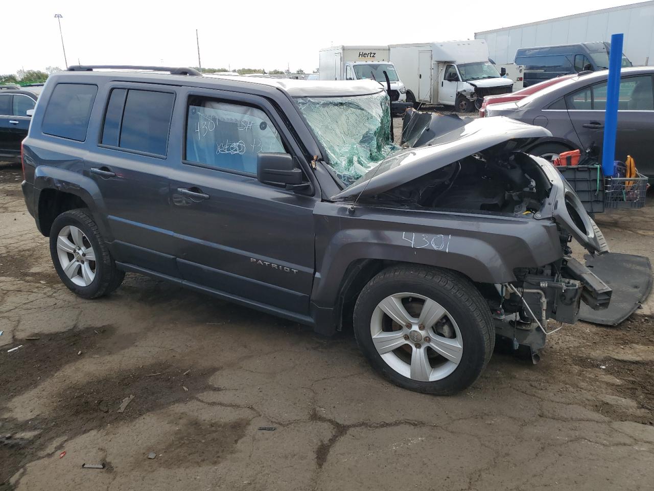 2017 Jeep Liberty (Patriot) - Image 4