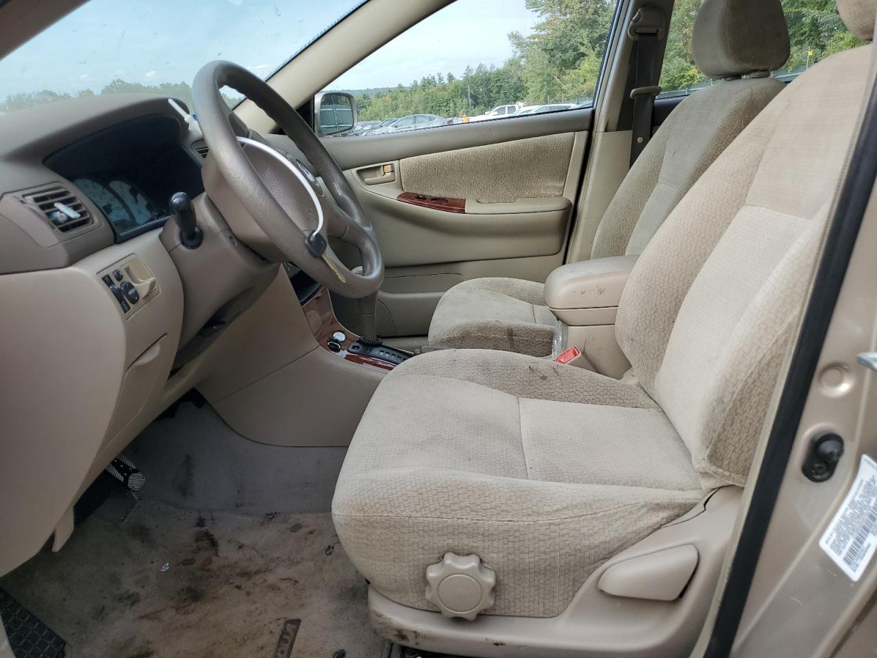2004 Toyota Corolla - Image 7