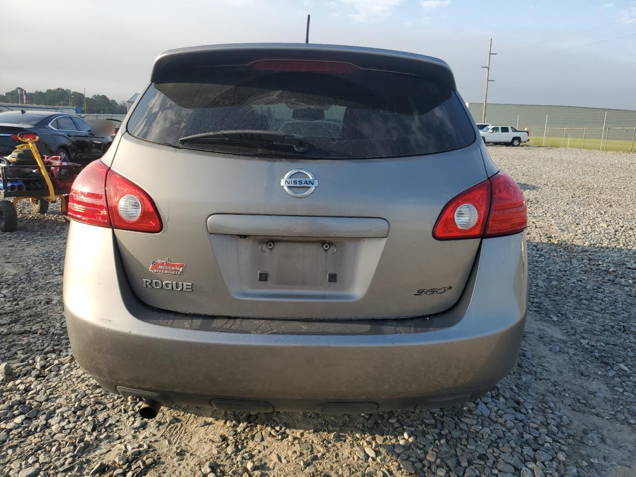 2010 Nissan Rogue - Image 6