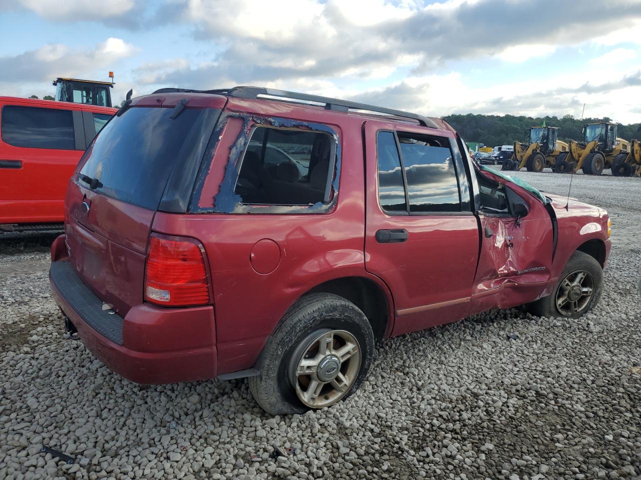 2004 Ford Explorer - Image 3