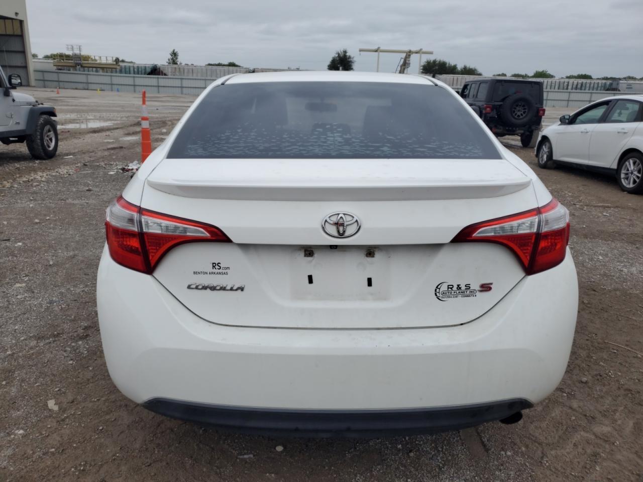 2014 Toyota Corolla L VIN: 5YFBURHEXEP083869 Lot: 72760394