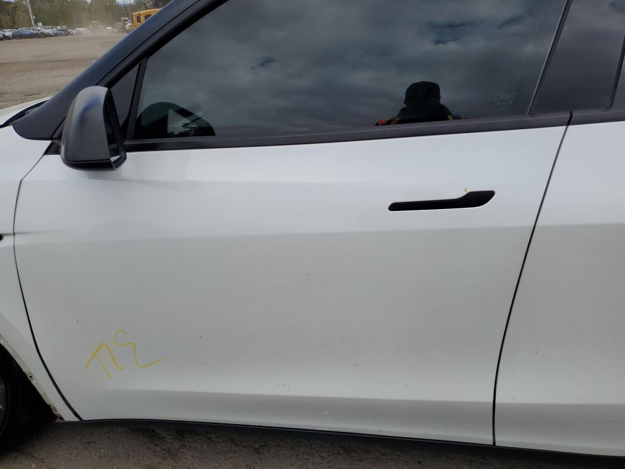 7SAYGDEF5NF549174 2022 Tesla Model Y