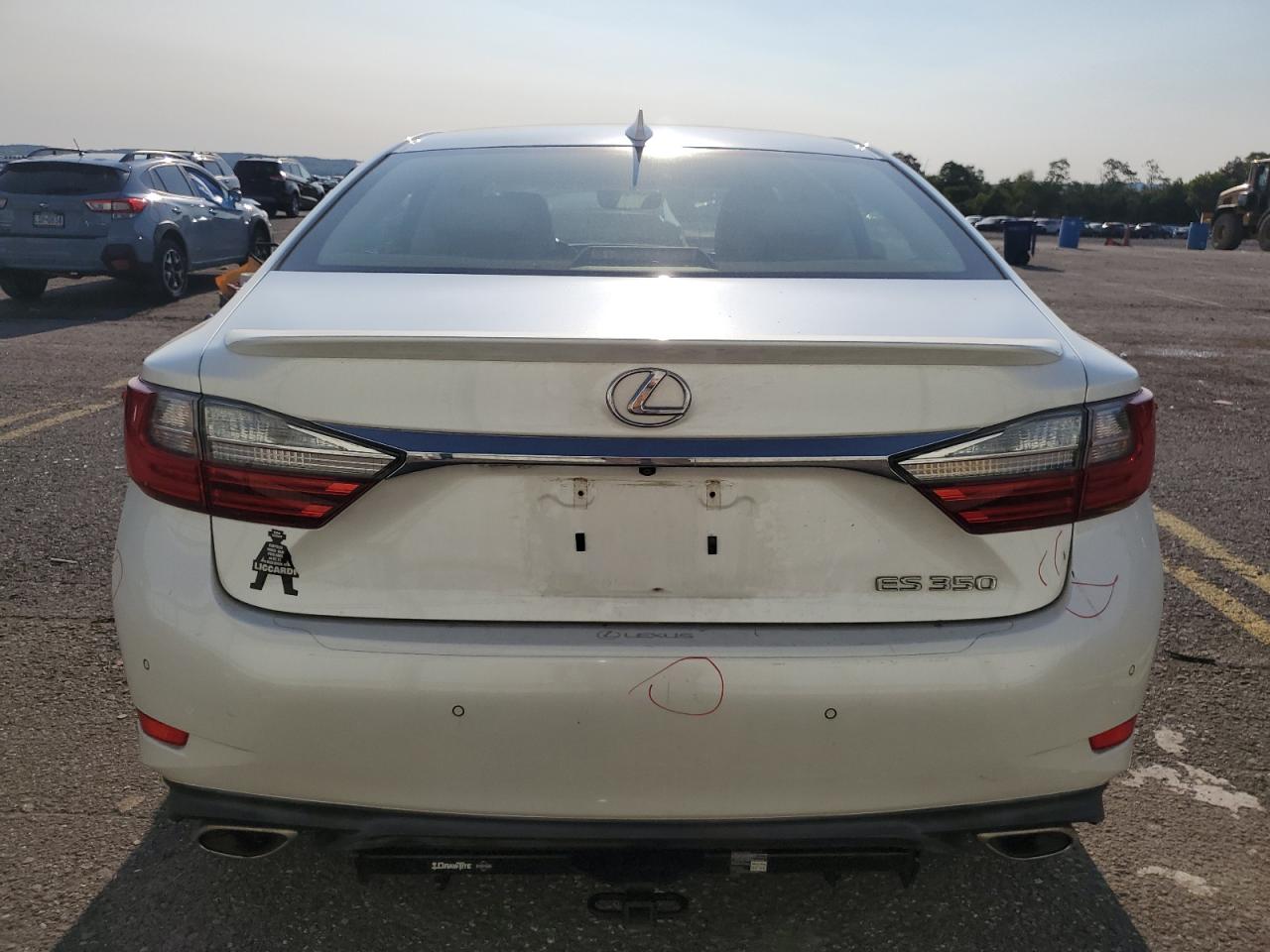 JTHBK1GG8G2232077 2016 Lexus Es 350